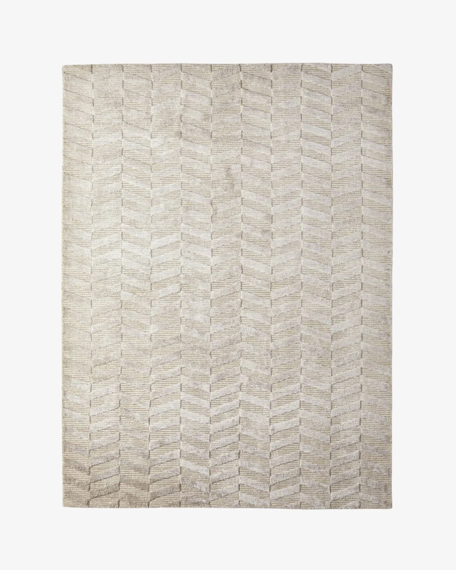 Insignia Wool and Viscose Handloom Rug