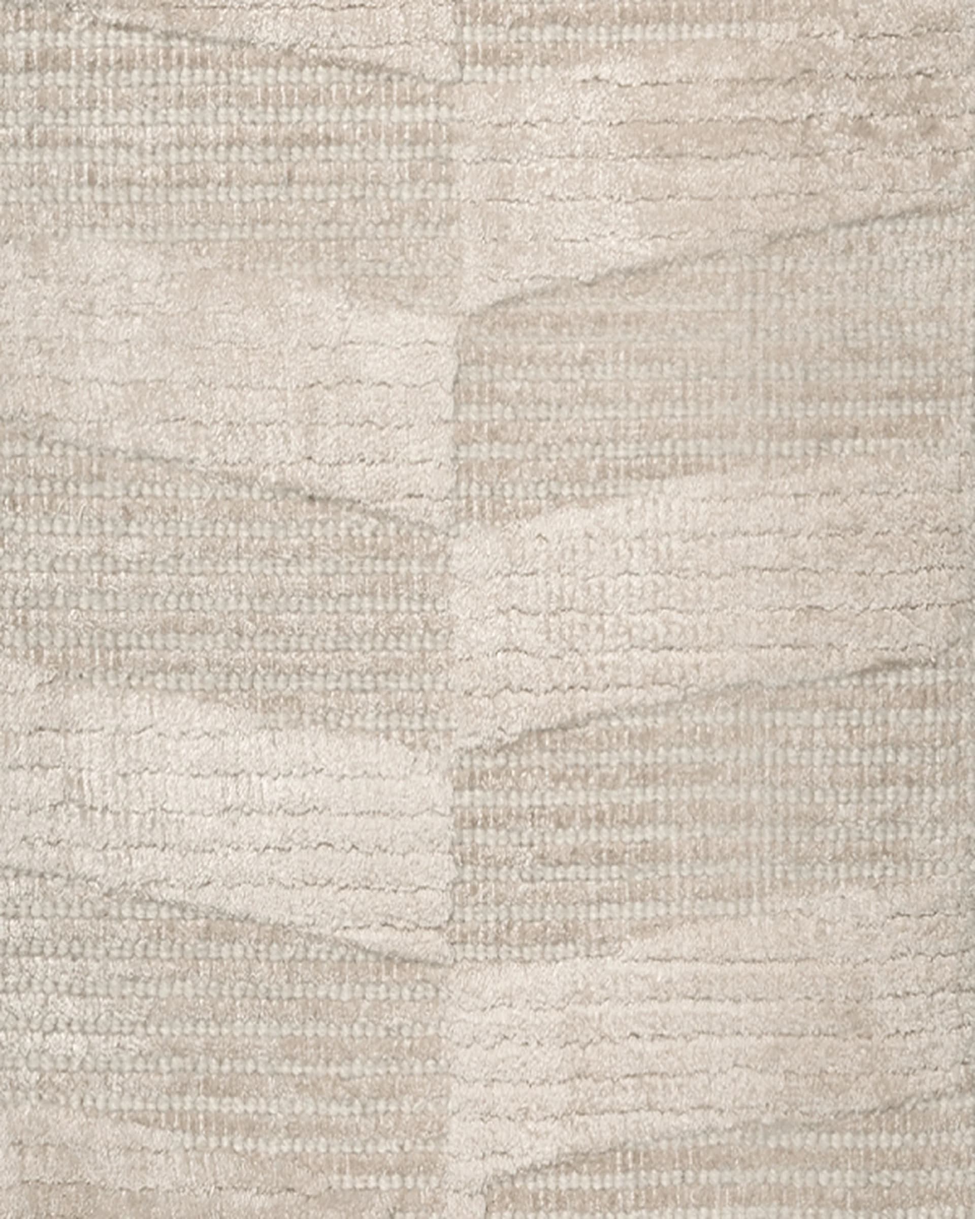 Insignia Wool and Viscose Handloom Rug