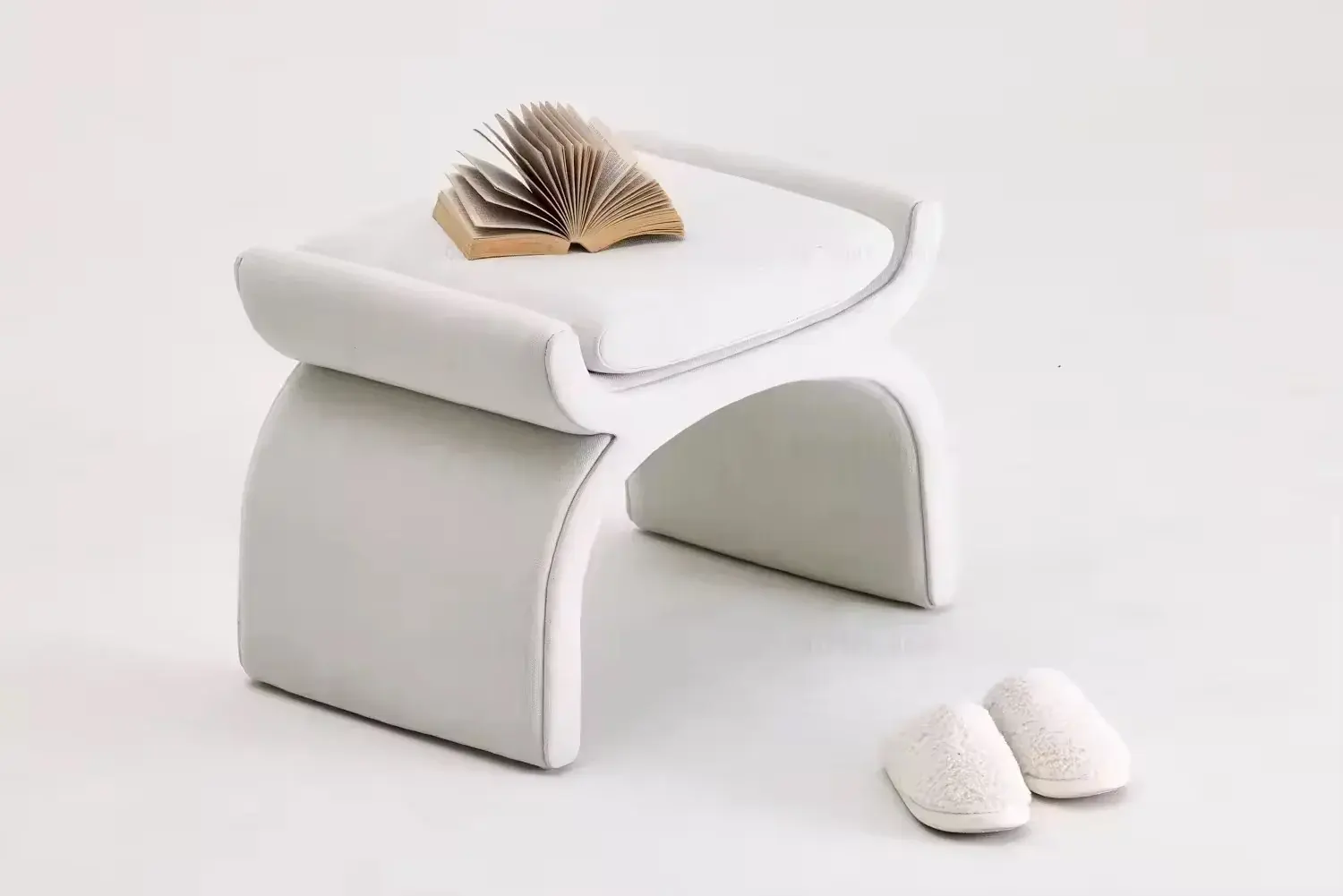 Infinia Pouf